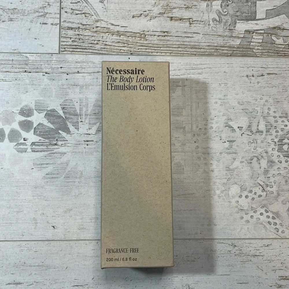 Necessaire The Body Lotion